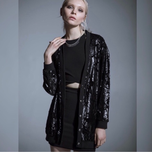 Jack Meets Kate Reese Boyfriend Cardigan - Picture 1 of 7